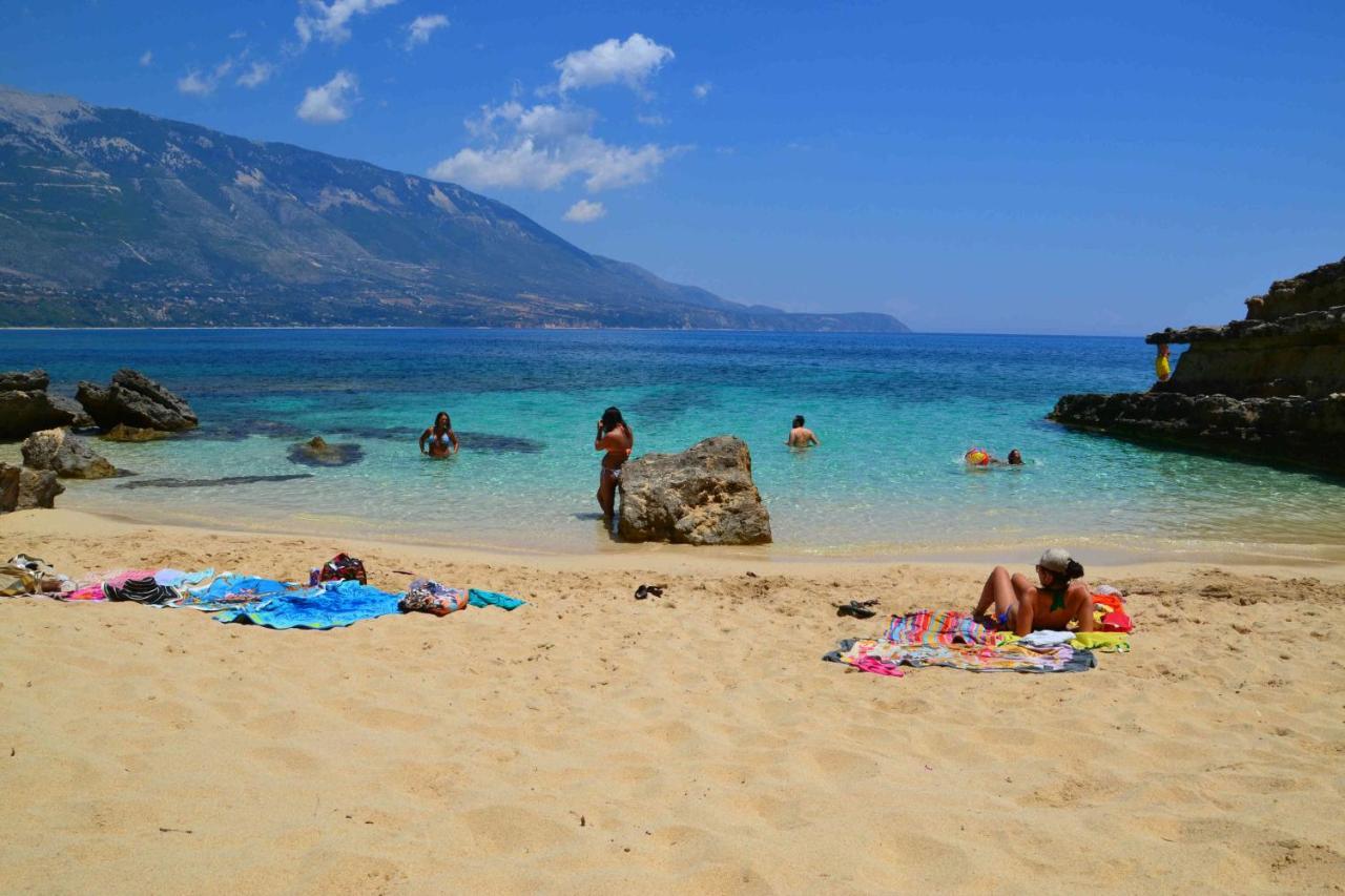 Kefalonia Apartments - Marias Studios - 2 Bedroom Apartment In Orchard, Spartia エクステリア 写真