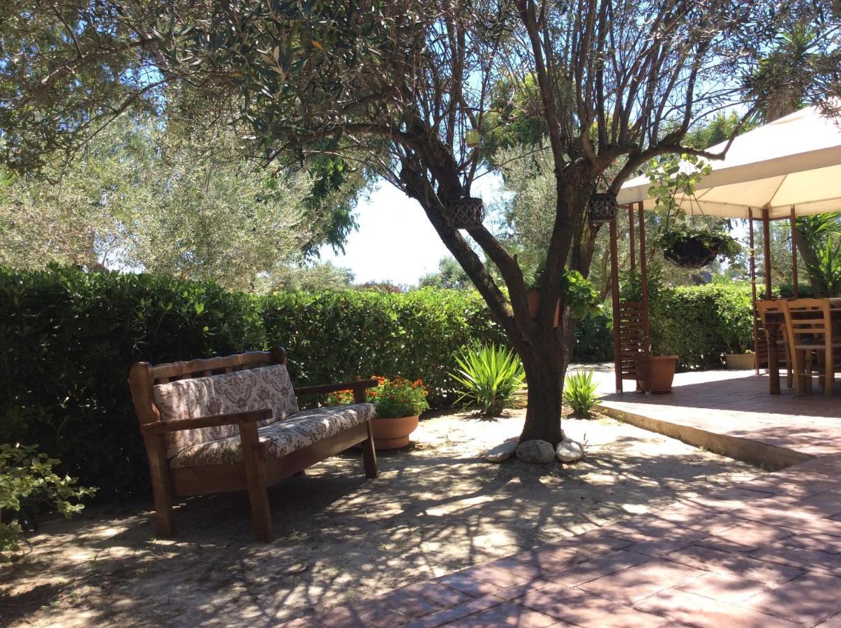 Kefalonia Apartments - Marias Studios - 2 Bedroom Apartment In Orchard, Spartia エクステリア 写真